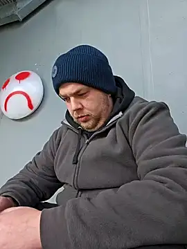 PupW0lfy online show from January 2025 11:26:02 AM