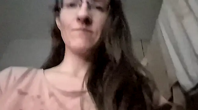 Snapshot of Milky_hairy_mommy chatting on March 2025 08:21:01 PM Milky hairy mommy online show from March 2025 08:21:01 PM