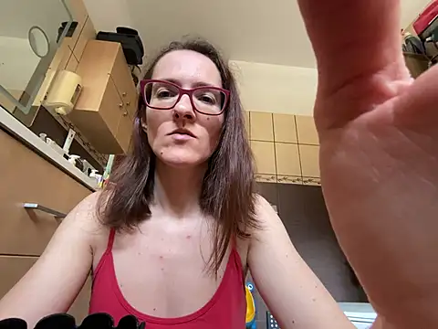 Snapshot of Milky_hairy_mommy chatting on March 2026 09:15:02 AM Milky hairy mommy online show from March 2026 09:15:02 AM