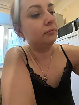 Snapshot of OlgaBuzzz chatting on February 2025 10:44:02 AM OlgaBuzzz online show from February 2025 10:44:02 AM