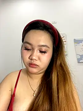 Odette68 online show from November 2025 04:44:02 AM