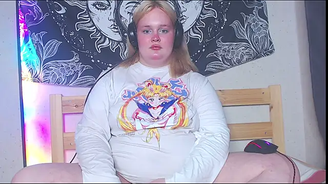 rozzhaos8 online show from September 2025 03:23:02 PM