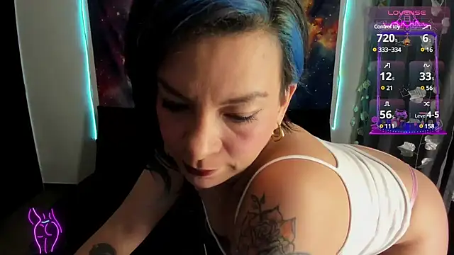 Snapshot of cocochanell6666 chatting on January 2025 08:36:01 AM cocochanell6666 online show from January 2025 08:36:01 AM