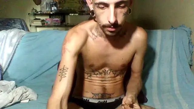 Snapshot of sellvageria chatting on November 2025 06:46:02 PM sellvageria online show from November 2025 06:46:02 PM