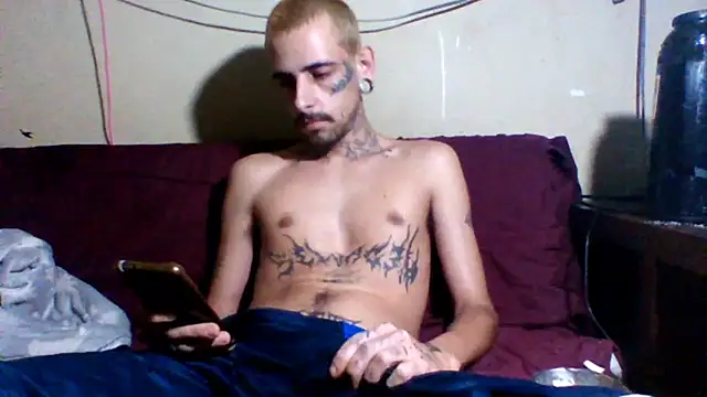 Snapshot of sellvageria chatting on December 2025 10:02:01 AM sellvageria online show from December 2025 10:02:01 AM