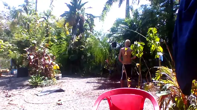 Snapshot of sellvageria chatting on December 2025 05:06:02 PM sellvageria online show from December 2025 05:06:02 PM