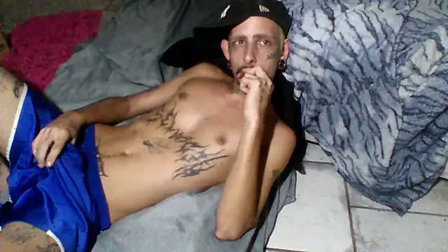 Snapshot of sellvageria chatting on January 2026 09:40:02 PM sellvageria online show from January 2026 09:40:02 PM