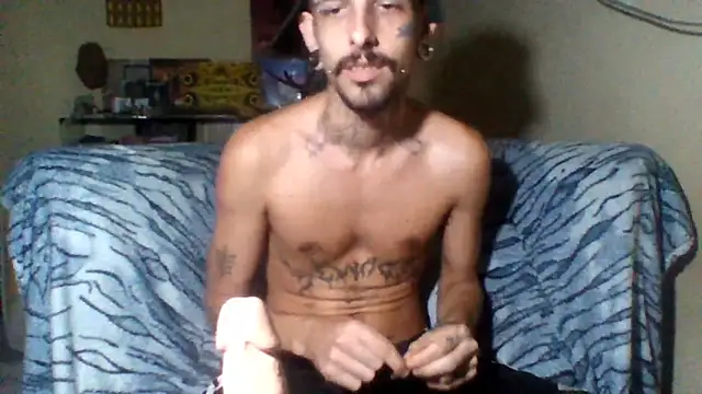 Snapshot of sellvageria chatting on February 2026 09:46:02 PM sellvageria online show from February 2026 09:46:02 PM