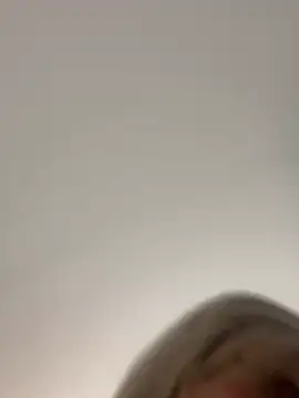 mia foxts online show from March 2025 03:54:02 AM