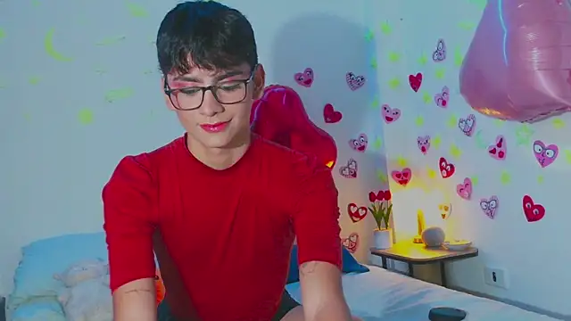 Snapshot of arnold_laurent_ chatting on February 2025 09:27:02 PM arnold laurent online show from February 2025 09:27:02 PM