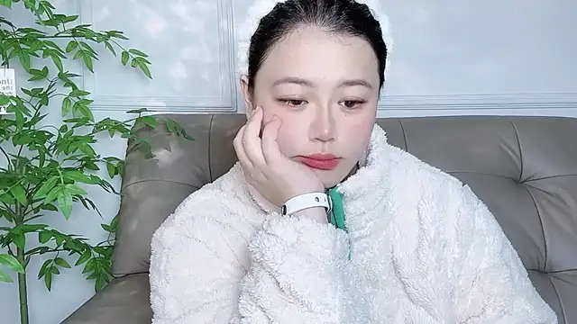 Snapshot of 520-vivo chatting on December 2024 06:23:02 PM 520-vivo online show from December 2024 06:23:02 PM