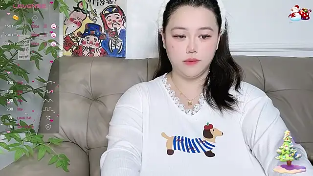 Snapshot of 520-vivo chatting on February 2025 03:24:02 PM 520-vivo online show from February 2025 03:24:02 PM