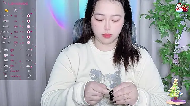 Snapshot of 520-vivo chatting on March 2025 07:43:02 PM 520-vivo online show from March 2025 07:43:02 PM