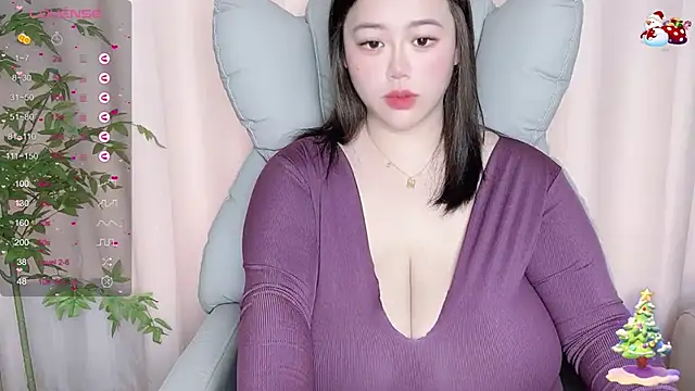 Snapshot of 520-vivo chatting on March 2025 05:31:01 AM 520-vivo online show from March 2025 05:31:01 AM