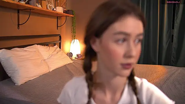 FairyFlutter online show from January 2025 03:40:01 PM