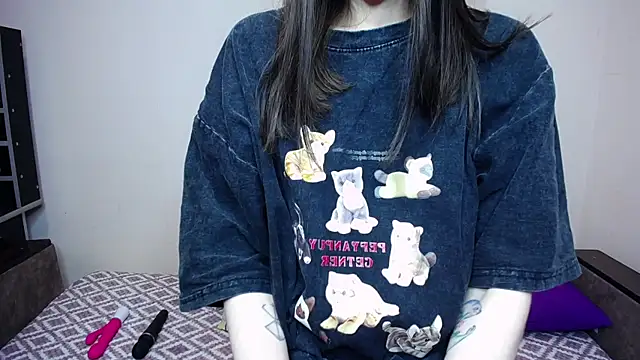 Snapshot of Olivia_Graceee chatting on November 2025 09:34:01 AM Olivia Graceee online show from November 2025 09:34:01 AM