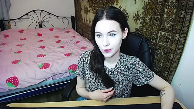 Olivia Graceee online show from May 2026 10:00:01 AM
