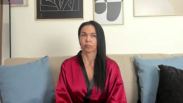 Snapshot of Evawalker_ chatting on January 2025 12:48:02 AM Evawalker online show from January 2025 12:48:02 AM