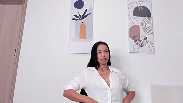 Snapshot of Evawalker_ chatting on January 2025 01:31:01 AM Evawalker online show from January 2025 01:31:01 AM