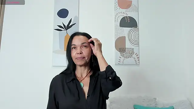 Snapshot of Evawalker_ chatting on February 2025 07:15:01 AM Evawalker online show from February 2025 07:15:01 AM