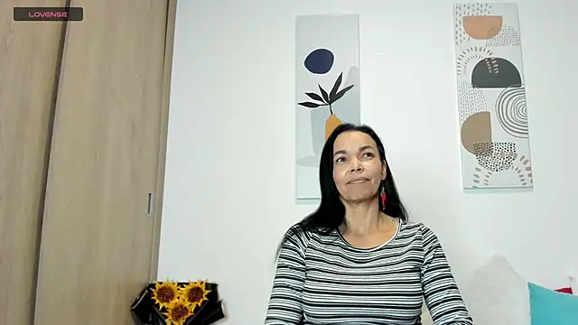 Snapshot of Evawalker_ chatting on February 2025 04:36:02 AM Evawalker online show from February 2025 04:36:02 AM