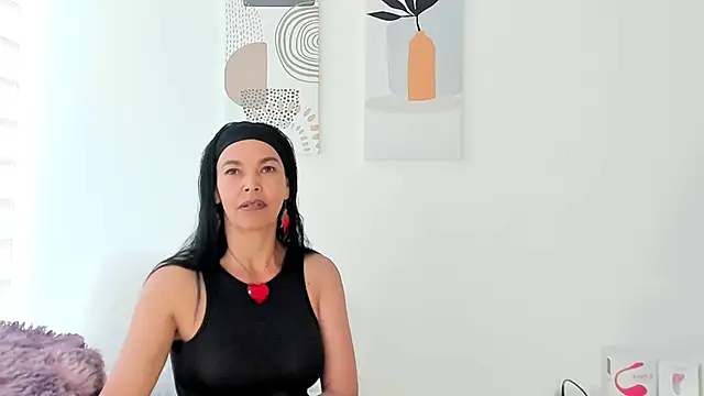 Snapshot of Evawalker_ chatting on October 2025 04:52:01 PM Evawalker online show from October 2025 04:52:01 PM