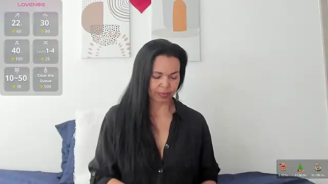 Evawalker  online show from May 2026 02:58:02 PM