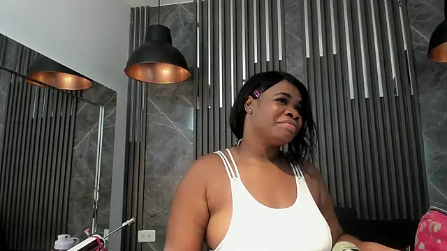 SaraiEvans online show from November 2025 03:16:02 AM