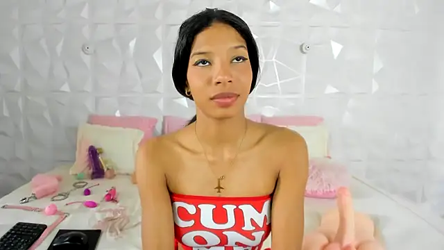 Snapshot of AndreaPinkNaughty chatting on January 2025 09:45:01 PM AndreaPinkNaughty online show from January 2025 09:45:01 PM