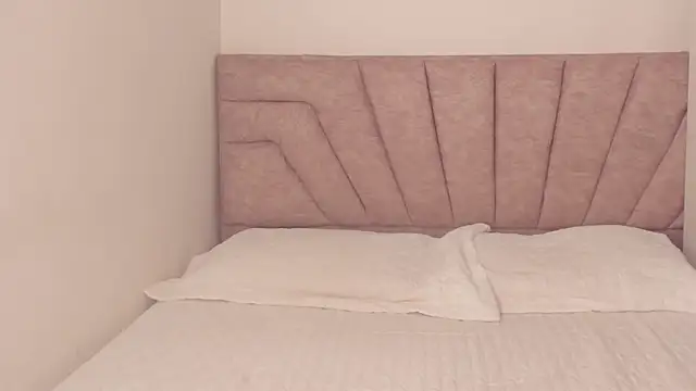 SavannahWildee online show from February 2026 12:53:02 PM