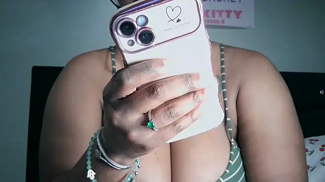 Nyxie Chaos online show from September 2025 01:34:01 PM