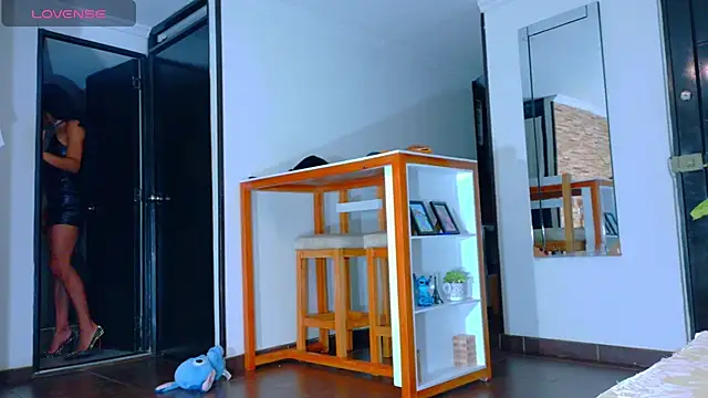 Snapshot of alya_lovecraft02 chatting on December 2025 01:43:02 AM alya lovecraft02 online show from December 2025 01:43:02 AM