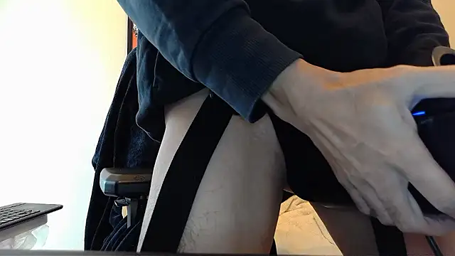 cho aniki online show from November 2025 03:04:01 AM