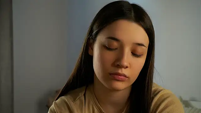 LowOncoming online show from March 2025 07:21:02 AM