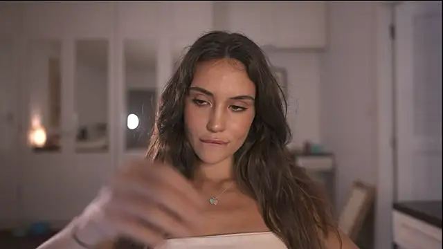 Snapshot of ValerieHill chatting on January 2026 02:26:01 AM ValerieHill online show from January 2026 02:26:01 AM