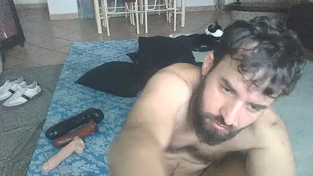 Snapshot of FJcouple chatting on January 2025 08:56:01 AM FJcouple online show from January 2025 08:56:01 AM