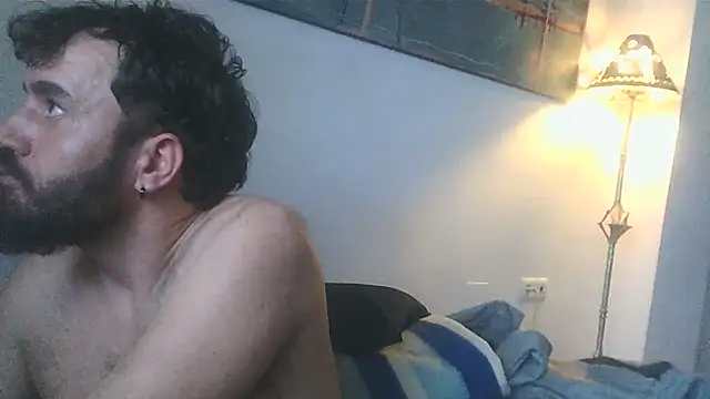 Snapshot of FJcouple chatting on January 2025 12:22:02 AM FJcouple online show from January 2025 12:22:02 AM