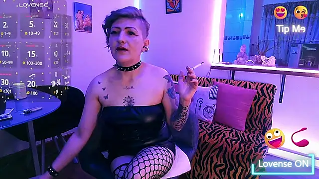 Snapshot of Maria_fernandaxxx_ chatting on October 2025 01:14:01 AM Maria fernandaxxx online show from October 2025 01:14:01 AM