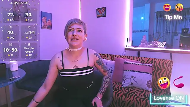 Snapshot of Maria_fernandaxxx_ chatting on October 2025 03:07:02 AM Maria fernandaxxx online show from October 2025 03:07:02 AM