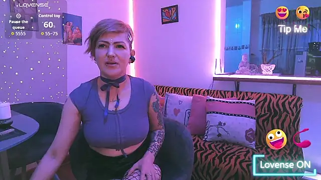 Snapshot of Maria_fernandaxxx_ chatting on November 2025 10:26:02 PM Maria fernandaxxx online show from November 2025 10:26:02 PM