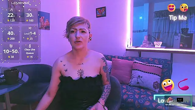 Snapshot of Maria_fernandaxxx_ chatting on November 2025 07:12:01 PM Maria fernandaxxx online show from November 2025 07:12:01 PM