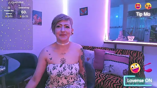 Snapshot of Maria_fernandaxxx_ chatting on November 2025 05:23:01 PM Maria fernandaxxx online show from November 2025 05:23:01 PM