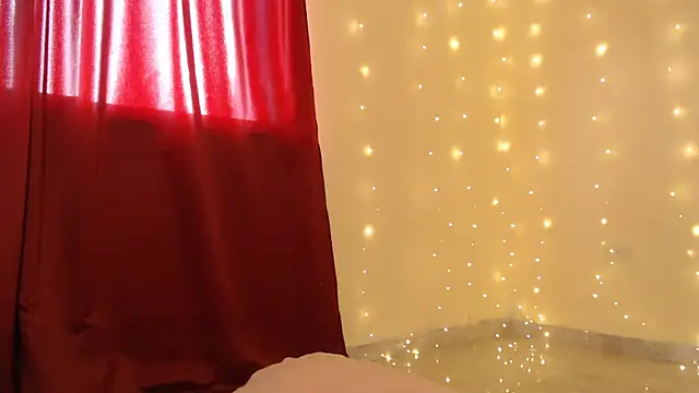  maiahairy  online show from December 2024 09:59:02 PM