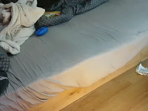 Snapshot of eblata04 chatting on March 2025 08:38:02 AM eblata04 online show from March 2025 08:38:02 AM