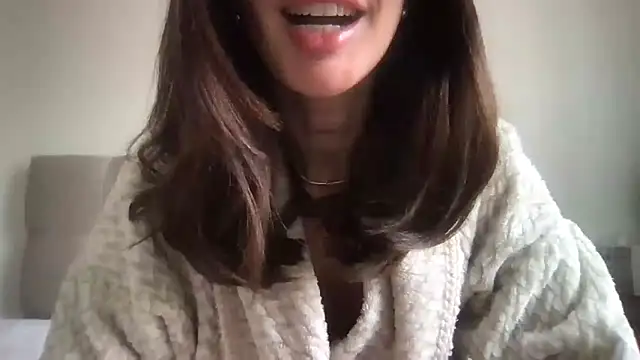 paolajonez online show from September 2025 12:15:01 PM