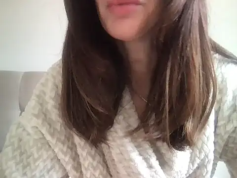 paolajonez online show from September 2025 12:43:01 PM