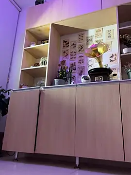 Snapshot of juanasnz99 chatting on February 2025 04:31:01 AM juanasnz99 online show from February 2025 04:31:01 AM