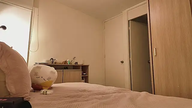 Snapshot of juanasnz99 chatting on October 2025 04:35:02 AM juanasnz99 online show from October 2025 04:35:02 AM