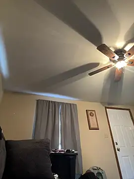 Lalalynn online show from January 2026 06:13:02 PM