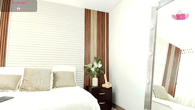 Snapshot of Maryantz chatting on April 2026 06:23:01 PM Maryantz online show from April 2026 06:23:01 PM